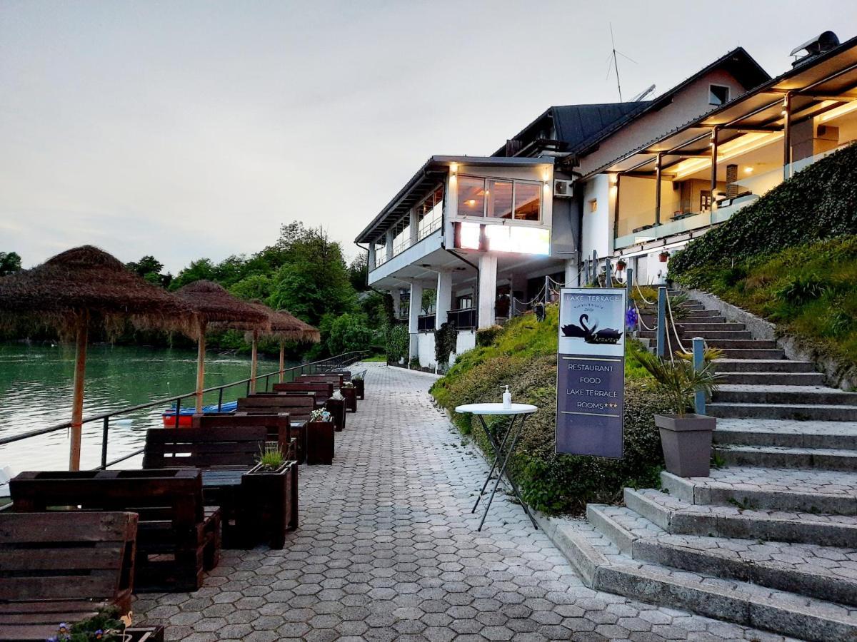 Gostisce Jezero Bed & Breakfast Медводе Екстериор снимка