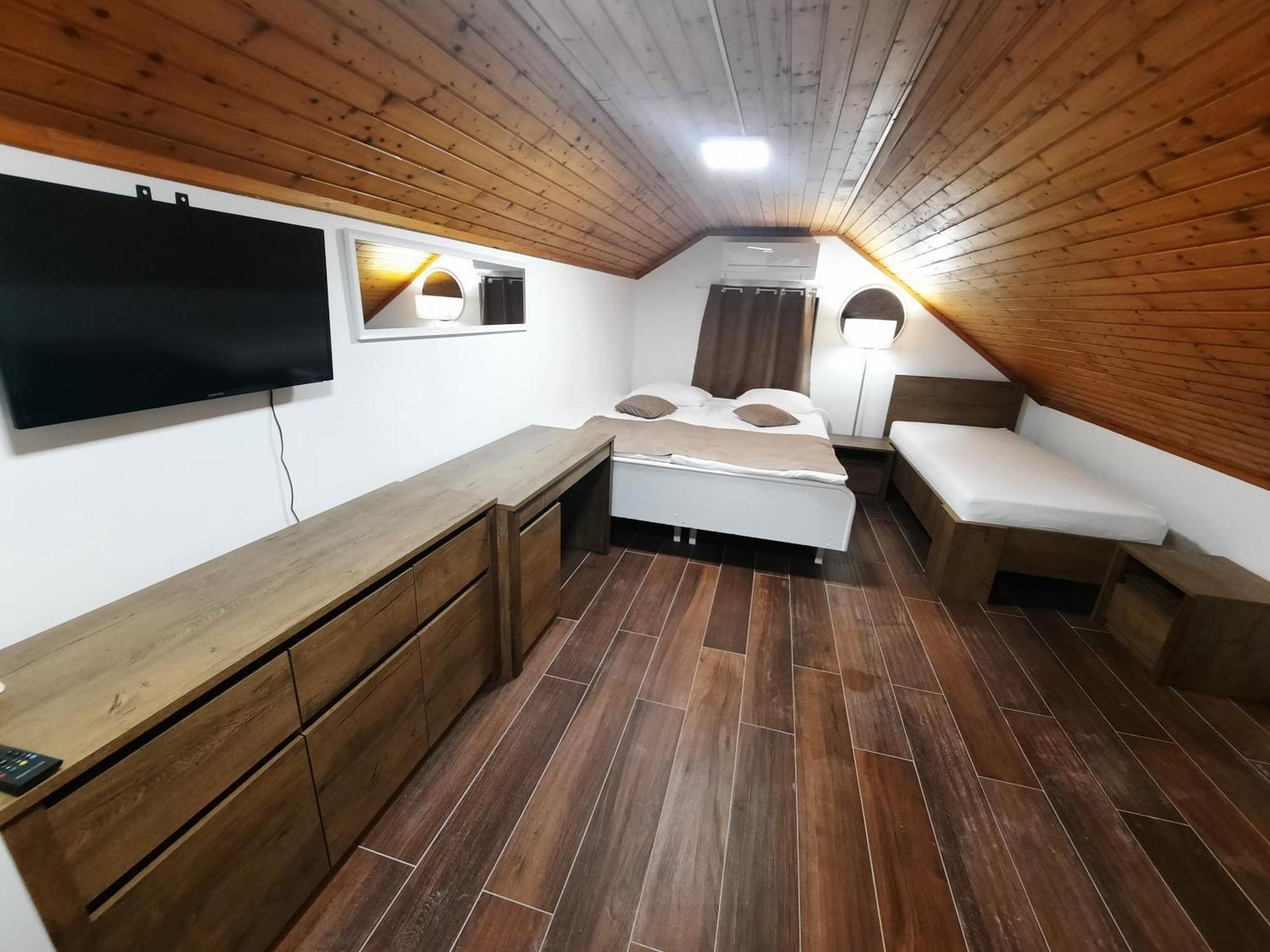 Gostisce Jezero Bed & Breakfast Медводе Стая снимка