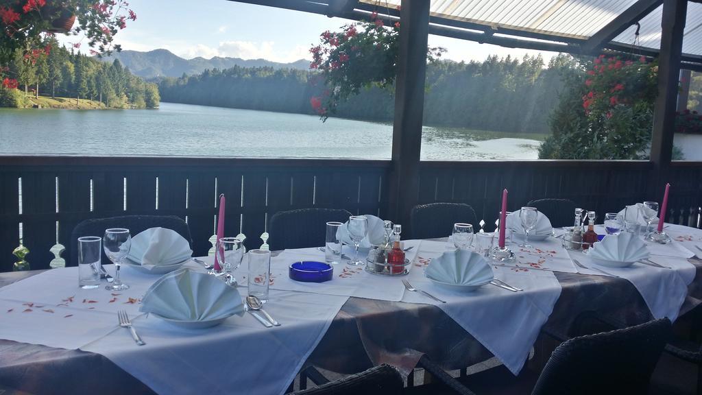 Gostisce Jezero Bed & Breakfast Медводе Екстериор снимка