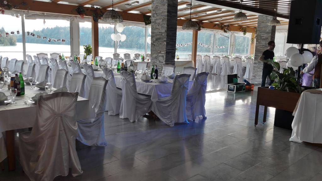 Gostisce Jezero Bed & Breakfast Медводе Екстериор снимка